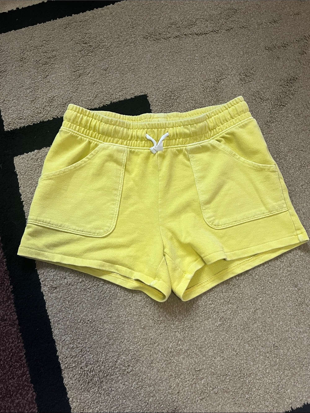 💛🌻Yellow summer time shorts